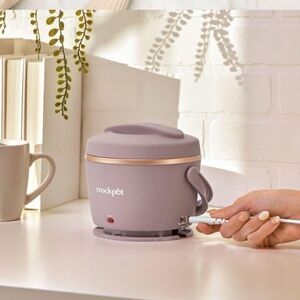 NIB Crock pot  Portable 20 oz Food Warmer in Pink
